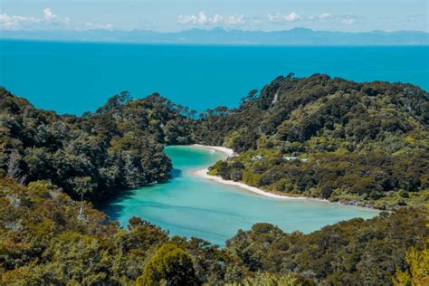 The Clearest Lake In The World NZ S Best Secret Spots Anita Hendrieka