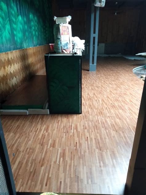 Brown 2 Mm Vinyl Flooring At ₹ 13sq Ft In Bengaluru Id 26285006155