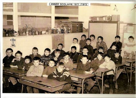 Photo De Classe Cm Cm De Ecole Ir Ne Et Fr D Ric Joliot Curie