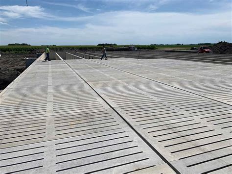 Hog Slats Concrete Slatted Floor Systems Hanson Silo Company