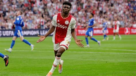 LIVE Transfer Talk Arsenal Keen On Ajax Star Kudus Owensboro Radio