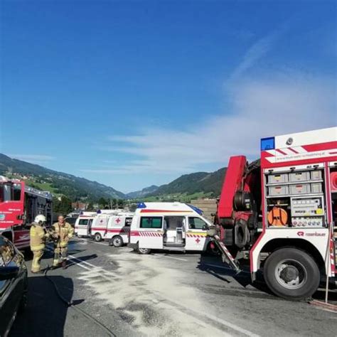 Bfv Liezen T Dlicher Verkehrsunfall Bei Schladming