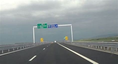 Autostrada Or Tie Sibiu Este N Pericol Din Cauza Alunec Rilor De