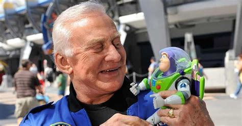 Buzz Aldrin Biography | Fun Facts About Buzz Aldrin