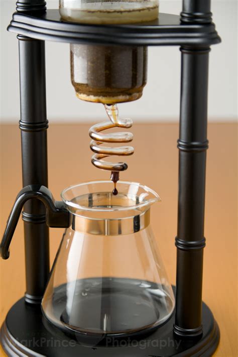 How To Brew Ice Drip Coffee