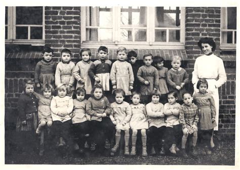 Photo De Classe Classe Maternelle De 1955 ECOLE DU CLERC Copains D Avant