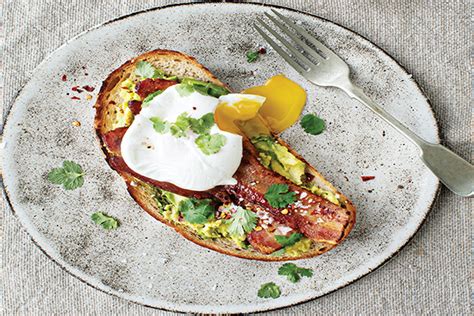 Poached Eggs Bacon And Avocados On Toast Mummypagesie