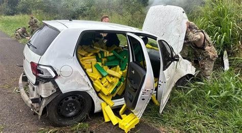 Adolescente Capota Carro E Flagrado Kg De Maconha