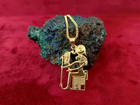 Jeenalavie Beautiful Seated Goddess Gold Sekhmet Necklace