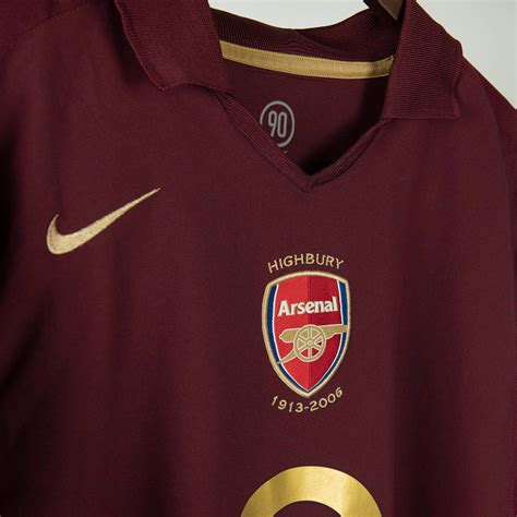 Arsenal Fc 2005 06 Home Kit