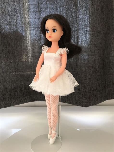 Fleur Doll Dutch Sindy Ballerina In Original Outfit Ebay Outfits