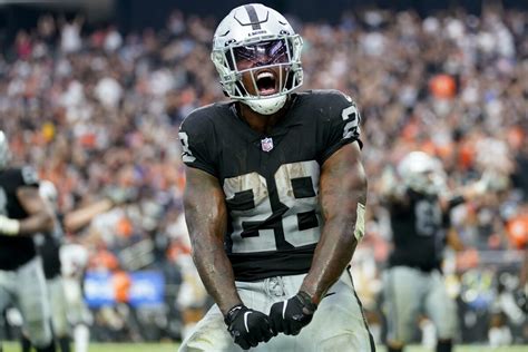 Josh Jacobs Proving His Worth To Raiders With Rushing Game The San