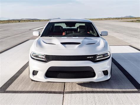 Nuevo Dodge Charger Srt Hellcat ¿el Sedán Más Rápido Del Mundo