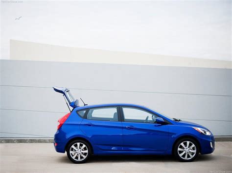 Фото Хендай Солярис хэтчбек / Hyundai Solaris Hatchback