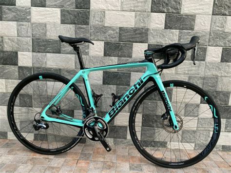 Bianchi Infinito Cv Disc Carbon Road Bike Ultegra Size