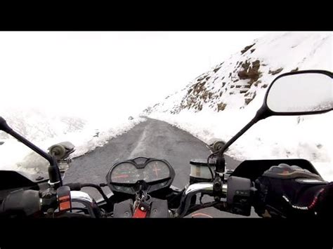 Crossing Babusar Top While Riding Suzuki Gr Youtube