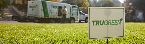 Lawn Care 101 Lawn Maintenance Guides And Tips Trugreen