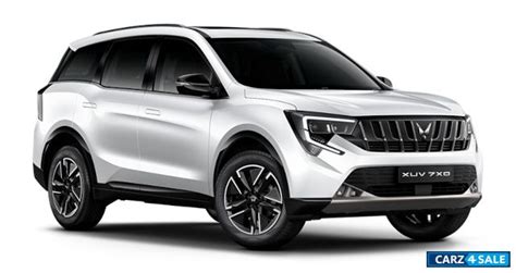 mahindra xuv xo axl petrol   str price specs mileage colours