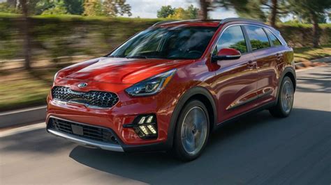 Kia Niro Hybrid Niro Phev Unveiled With Styling Updates