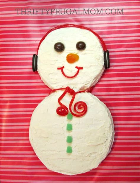 Easy Snowman Cake