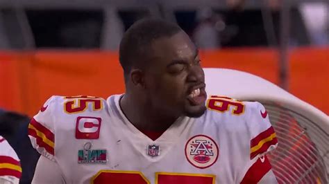 Video: Chris Jones livid with Chiefs' defense after TD drive