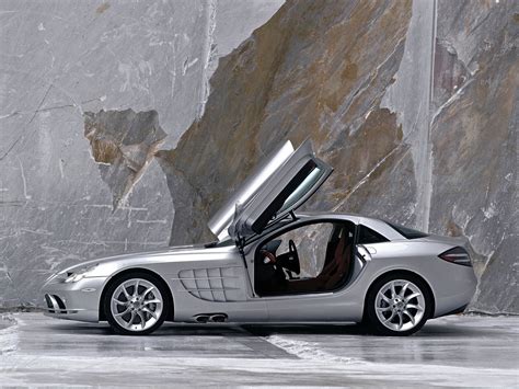 Mercedes-Benz AMG SLR Hybrid Has A Power of 2 Times From The Gallardo - InspirationSeek.com