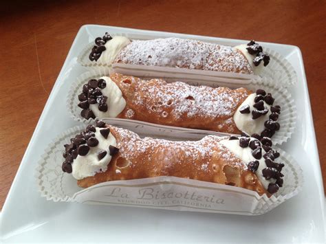 Cannoli Chocolate Chip Large Size La Biscotteria Italian Bakery