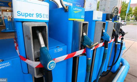 Bewaffneter Raub Berfall Auf Tankstelle In Heusweiler T Ter Fl Chtig