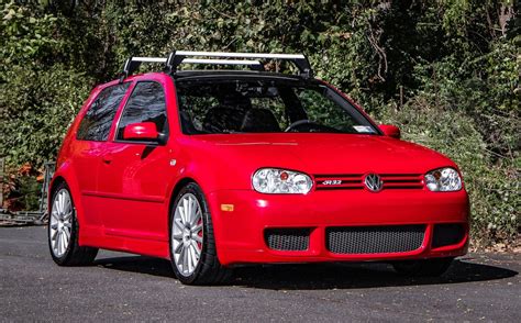 Everything You Need To Know About The Iconic 2004 Vw R32 Vw