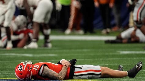 Georgia S Kirby Smart Talks Carson Beck S Injury In Sec Championship