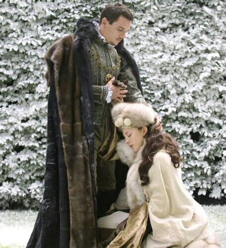 8 best images about The tudors TV series costumes on Pinterest | Wallis ...