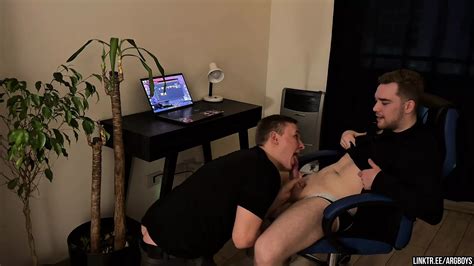 Free Gay Boss Porn Videos XHamster