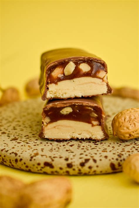 Glazed FitnesShock Bar Chocolate caramel-hazelnuts box 600 gm. (50 gm12 ...