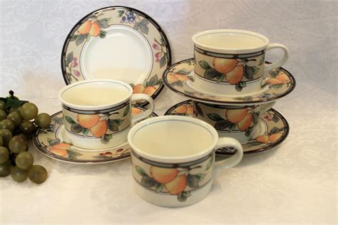 Set Of Vintage Mikasa Tea Or Coffee Cups And Matching Plates