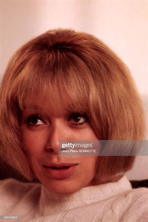 Portrait De Lactrice Mireille Darc Circa 1970 News Photo Getty Images