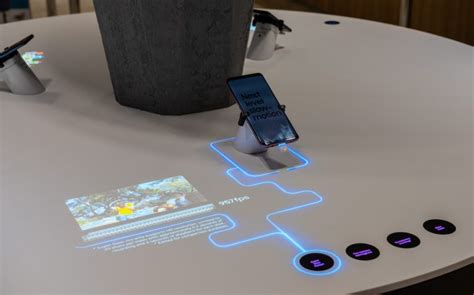 Bespoke Interactive Retail Display For Samsung Event Projection