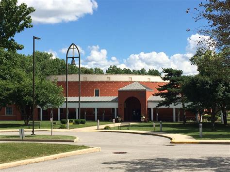 St Matthew Church In Schaumburg Il