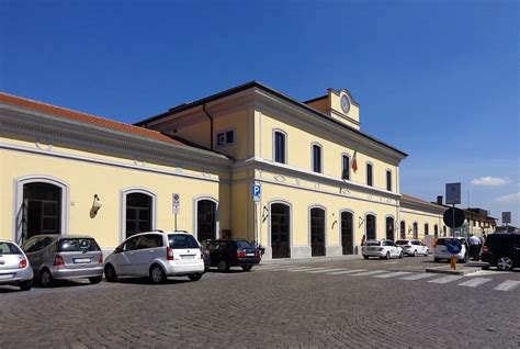 Stazione Di Pavia Updated August Viale Vittorio Emanuele Ii