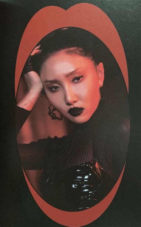 MAMAMOO Hwasa TRAVEL Scan Photobook Mamamoo Hwasa Park Jimin Cute