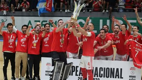 Benfica bate Sporting no Pavilhão João Rocha e sagra se campeão de