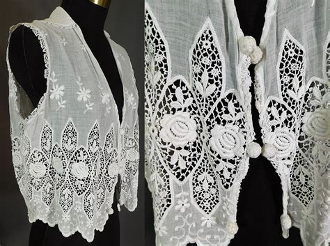 Edwardian Embroidered White Cotton Batiste Lace Sleeveless Vest Jacket