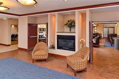 Hampton Inn Evanston Breakfast: Pictures & Reviews - Tripadvisor