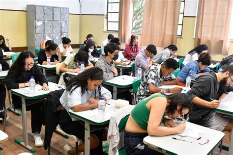 Provão Paulista 2024 começa etapa de escolha de cursos por estudantes