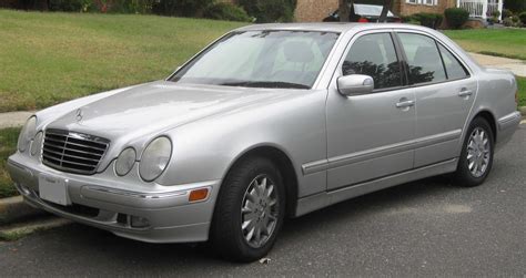 2000 Mercedes Benz E Class Information And Photos Momentcar