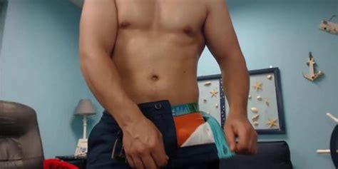 Horny Straight Bodybuilder Tnaflix