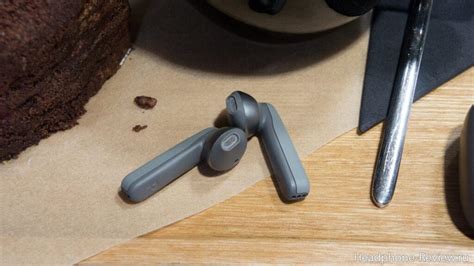 Обзор наушников JBL Tune 225TWS: удобство прежде всего | Headphone ...