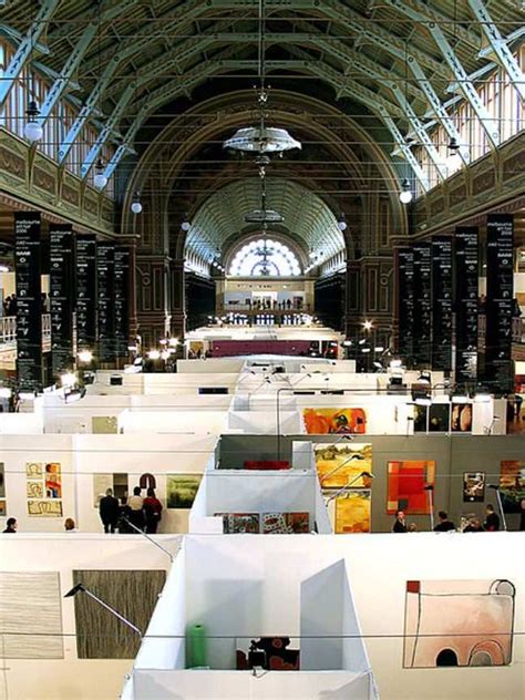 6 Useful Art Fair Tips: Know How to Make the Most of Your Time