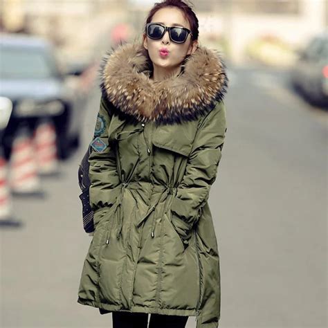 Large Real Fur Winter Jacket Women White Duck Down Parka Jackets