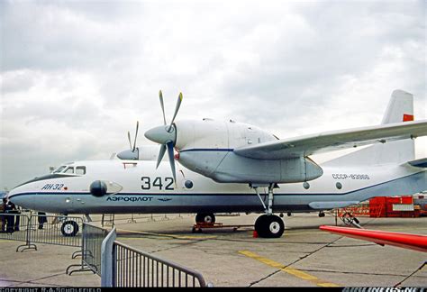 Antonov An-32 - Aeroflot | Aviation Photo #2804744 | Airliners.net