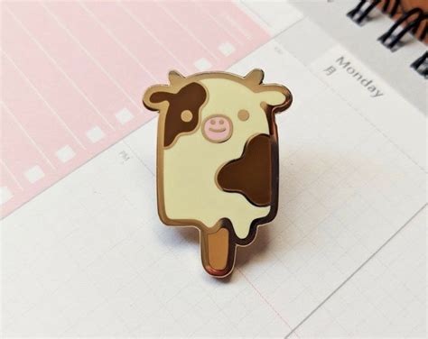 Pretty Pins Cool Pins Cute Sticker Astuces Diy Enamel Pin